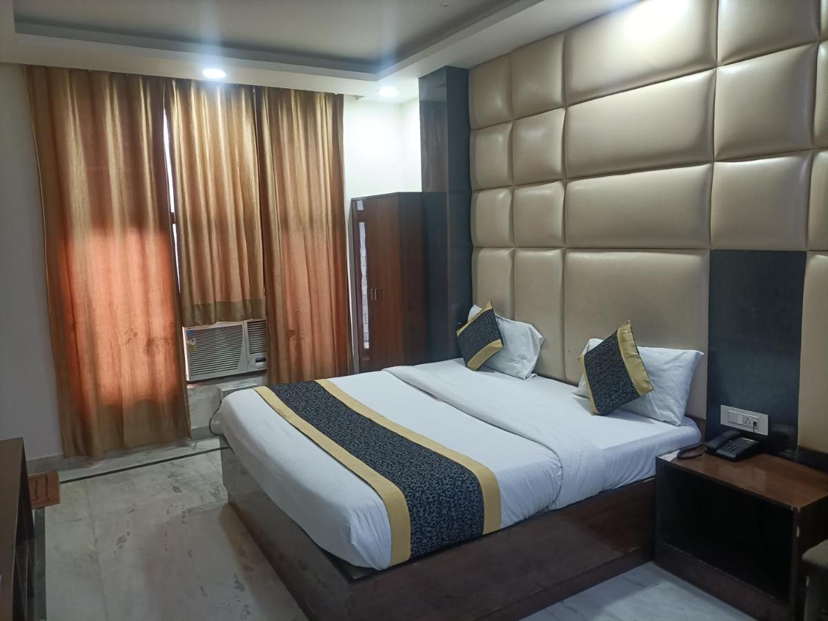 Hotel Le Mount Near IGI Airport New Delhi Extérieur photo