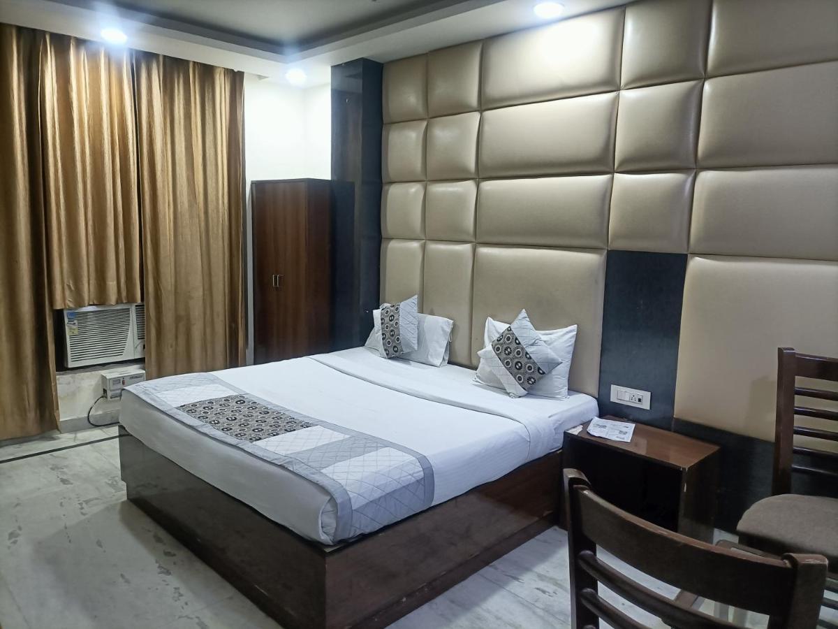 Hotel Le Mount Near IGI Airport New Delhi Extérieur photo